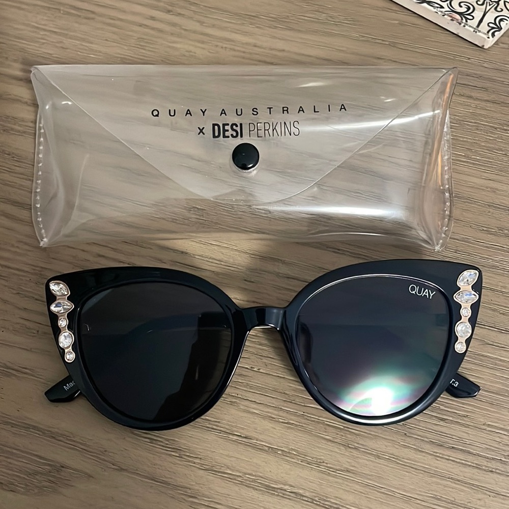 QUAY Australia Sunglasses